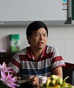 陳國富